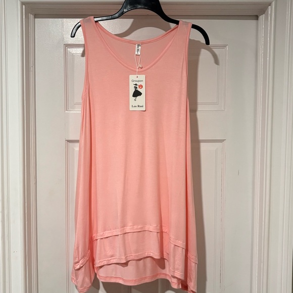 Leo Rosi Tops - NWT Leo Rosi medium‎ Light Pink Tank Top
